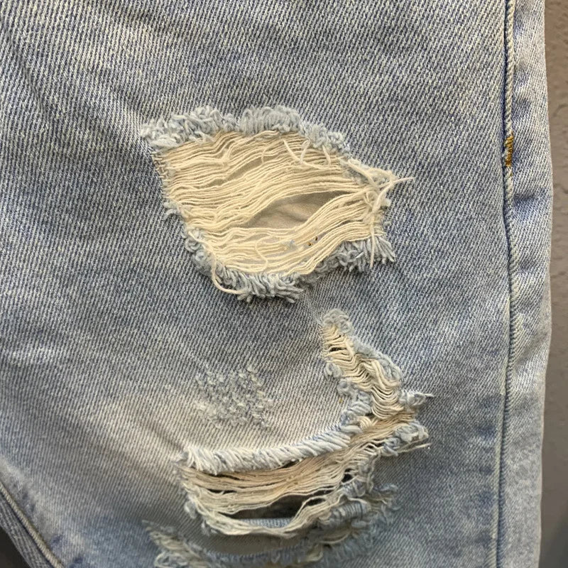 Summer Men's Ripped Denim Shorts Light Blue Knee Length Jeans Fashion Trend Raw Hem Beggar Pants Shorts Short Jeans Breeches